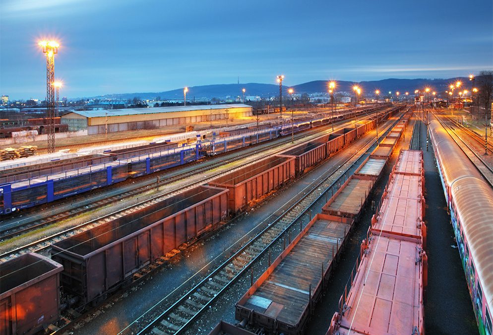 What Can Move by Rail Drayage? And Why It’s a Smart Choice for Your Supply Chain
