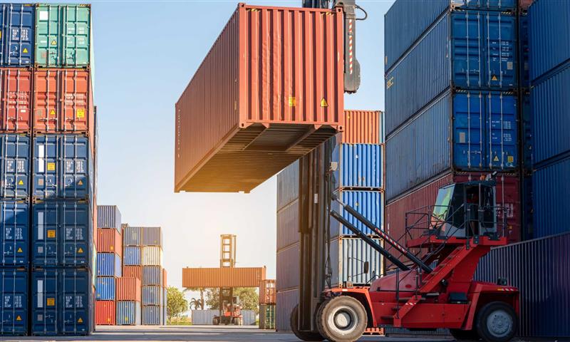 Navigating the Waves of Tariffs
